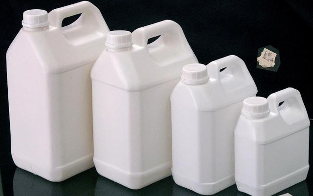 香精（jīng）塑料桶